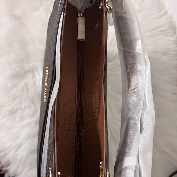 Michael Michael Kors jet Set Large Saffiano Leather Shoulder Bag Brown - Picture 6 of 7